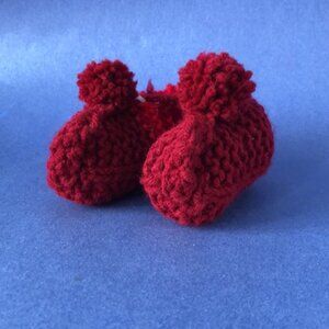 NWT Vintage Handmade Knitted Red Ombre Children’s Slipper Booties